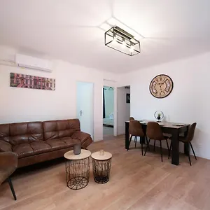 Grand 3 Avec Clim Et Balcon Apartamento Marsella