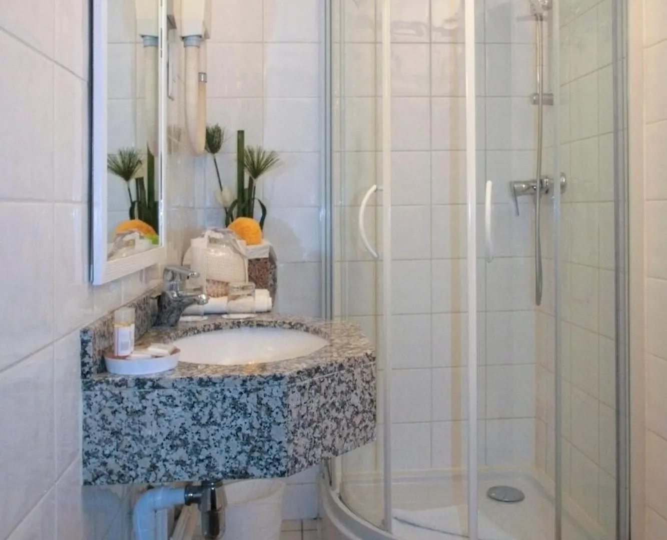 Hotel Marais De Launay Paris