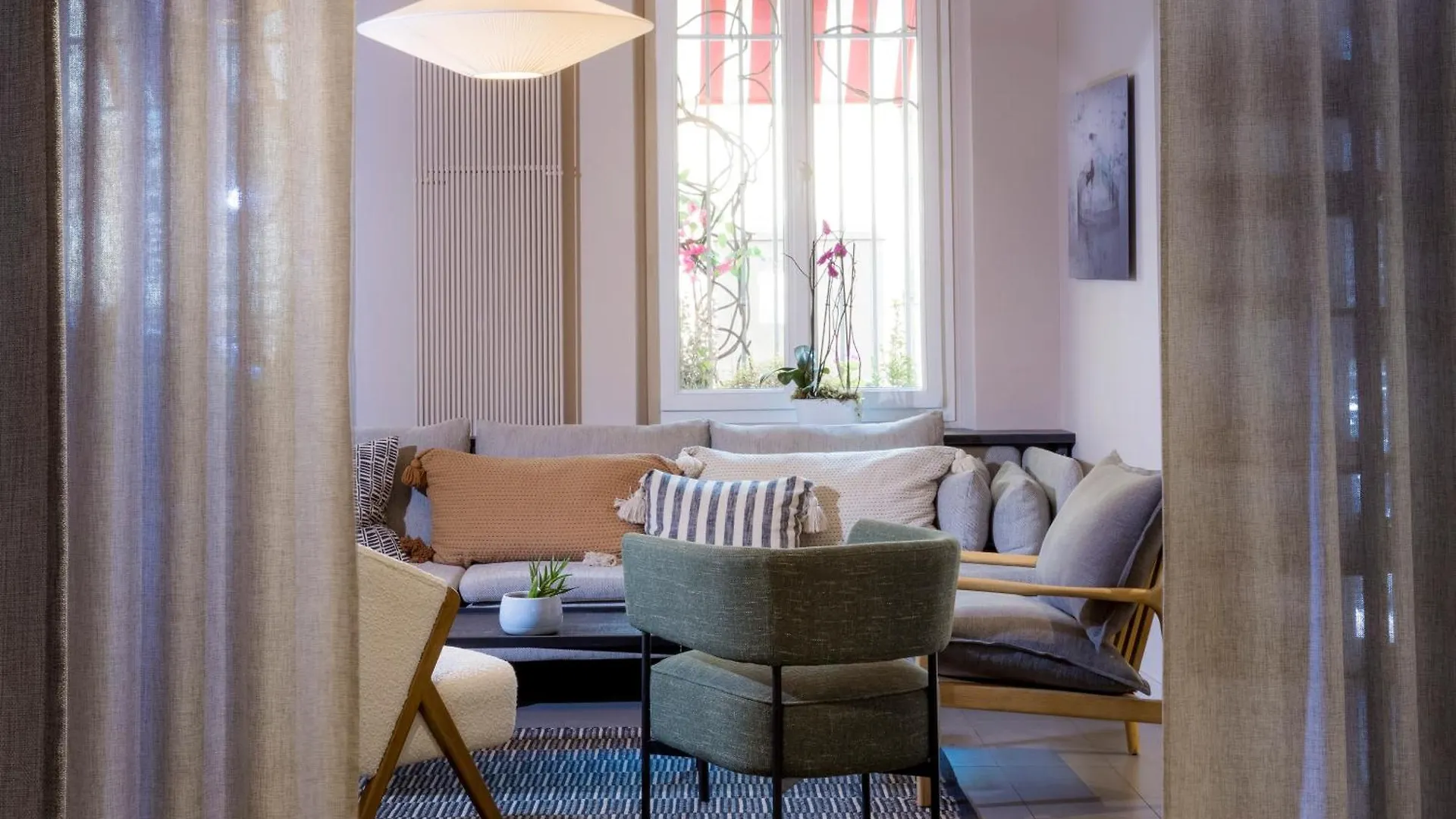 Hotel Marais De Launay Paris