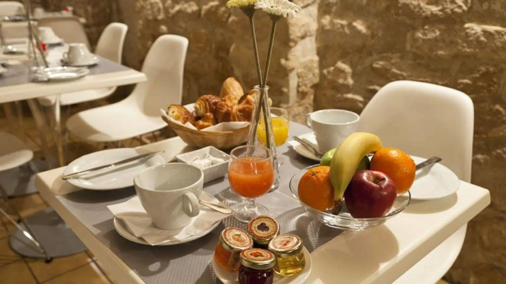 Hotel Marais De Launay Paris 3*,